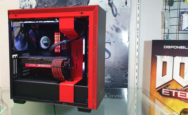 PC en boîtier NZXT rouge et noir
